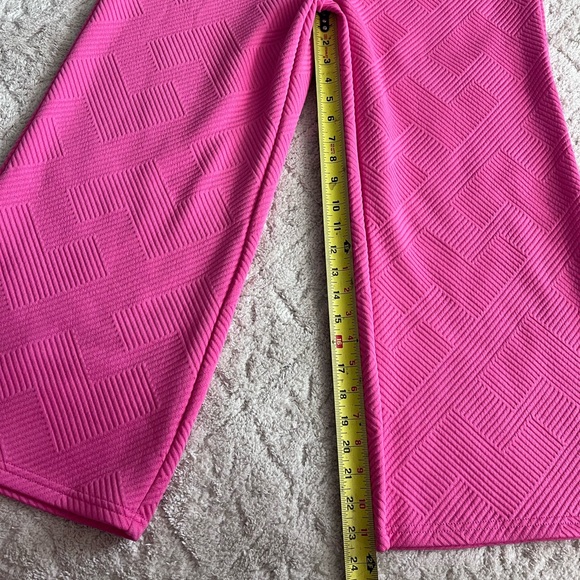 Pink Textured Two-Piece Lounge Set - Picture 7 of 9